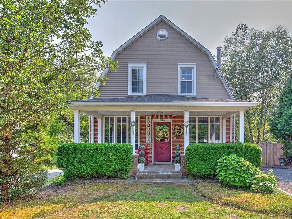 1st image of 286 Whitesville Rd