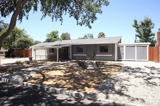 1st image of 2321 Calle Glicina