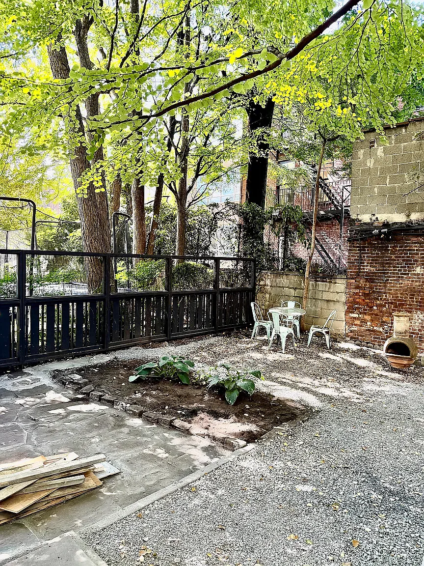 36 Willow Place — Photo 1