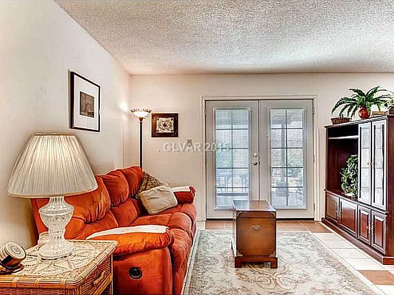 3rd image of 3456 Florrie Ave