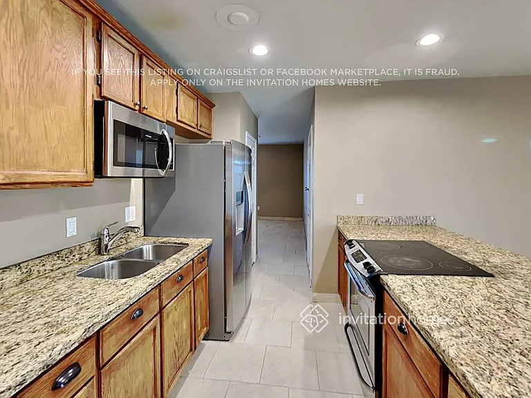 5047 W Tuckey Ln — Photo 6