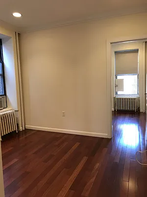 Rented by Meyerson Management | media 25