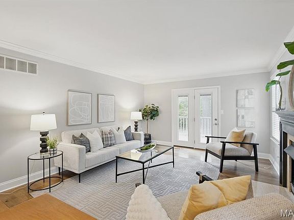 4th image of 12109 Autumn Lakes Dr