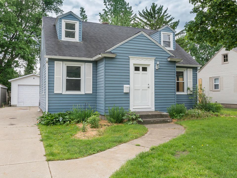 1st image of 640 W 20th St
