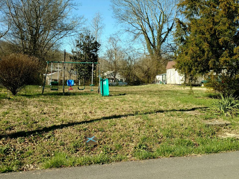 1st image of 313 School St