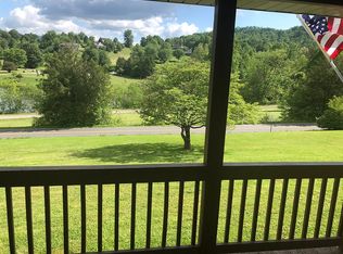 46 Heathwood Ln, Franklin, NC 28734