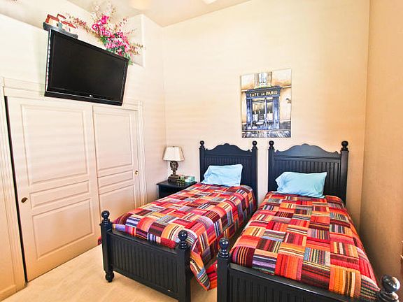 2nd image of 7394 E Del Acero Dr