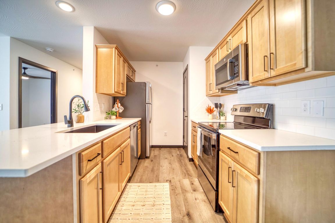 2 Bedroom, 2 Bathroom - The Pinnacle at Stone Creek Falls.