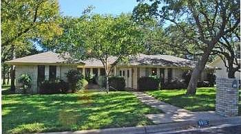 2nd image of 9816 Brandywine Cir