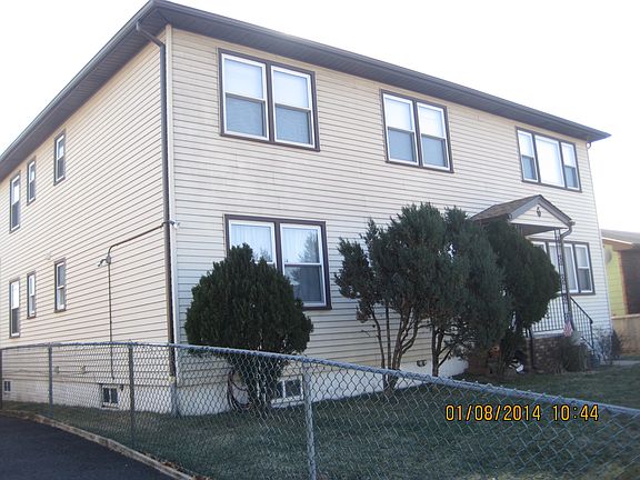3rd image of 6 Forest Ave