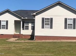 81 Pine Tree Ln, Jasper, AL 35504