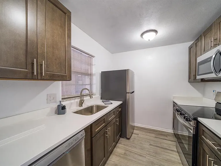 8693 Bardmoor Blvd #205 — Photo 17