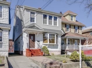 12143 6th Ave, Flushing, NY 11356