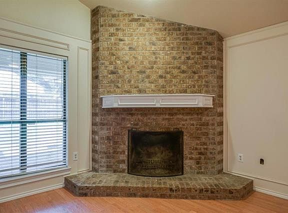 5th image of 2505 Corkwood Trl