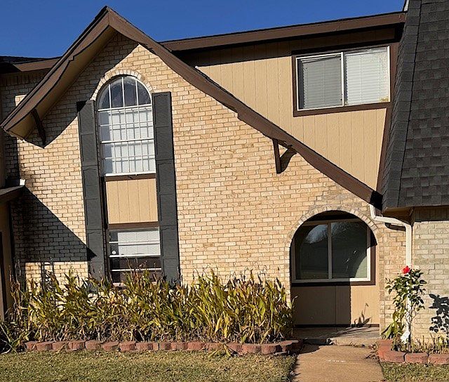 1st image of 2303 Blue Sage Ln