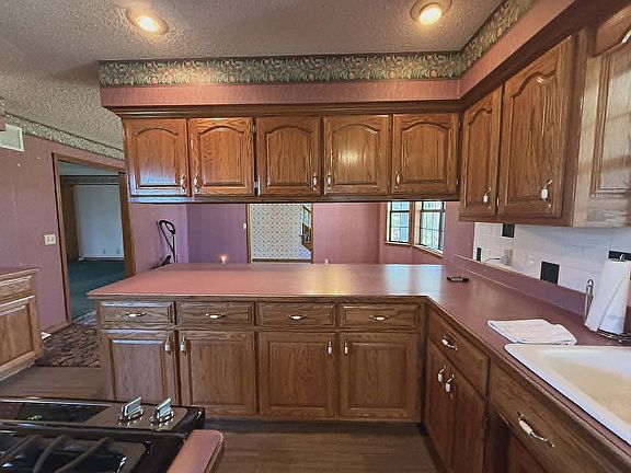 5th image of 7830 County Ln #286