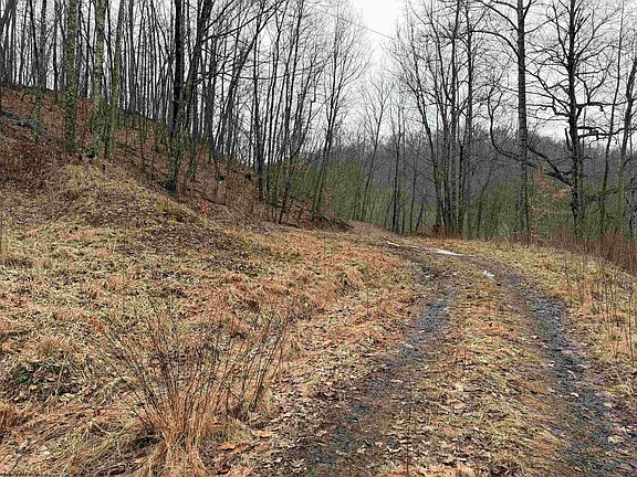 5th image of Carrolton Rd