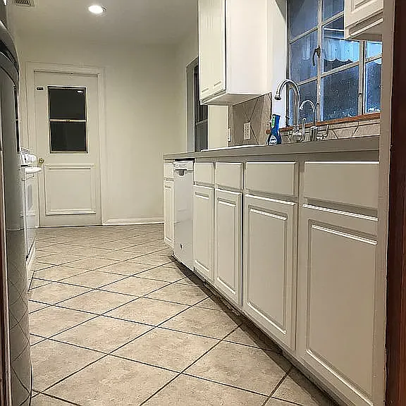 946 Stonecrest Dr — Photo 5