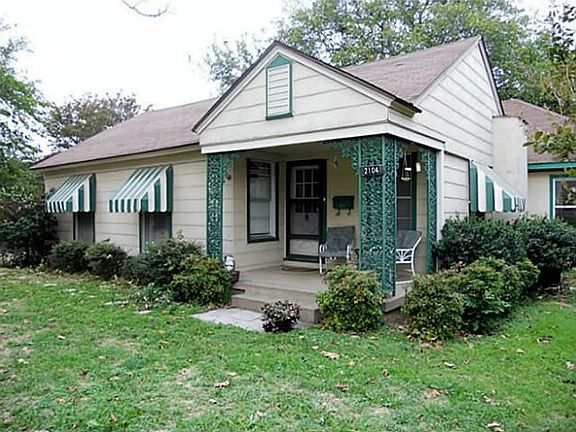 2nd image of 2104 E Irving Blvd