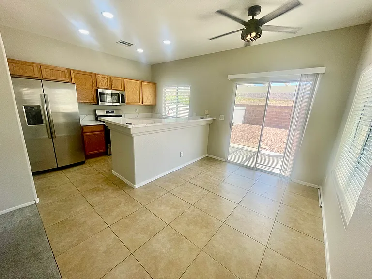 Kitchen & Dinning Room