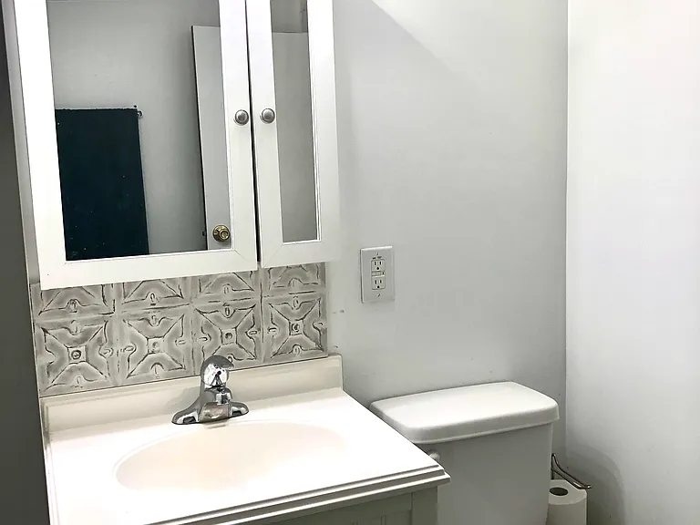 11925 River Dr — Photo 19