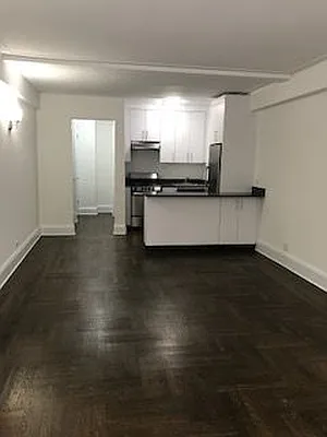 Rented by Solil Management | media 5