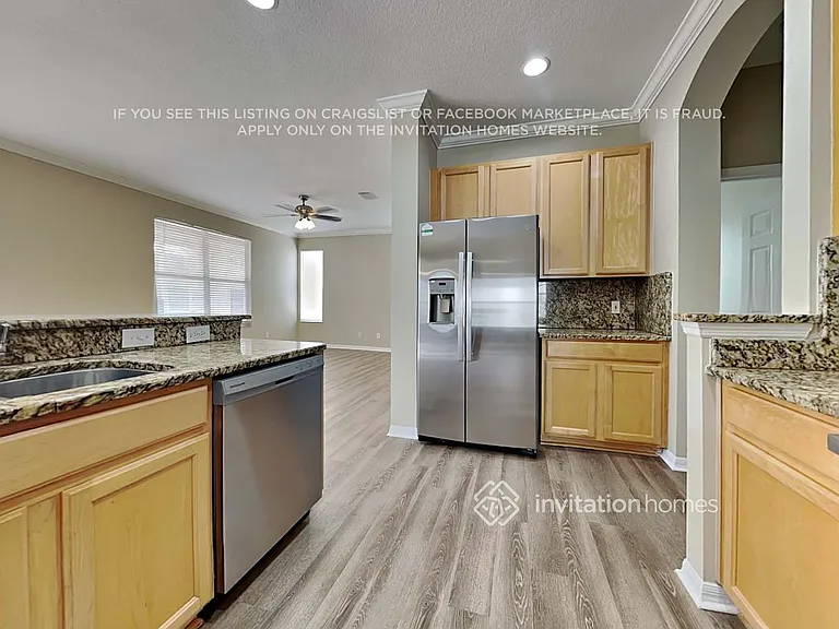 17011 Falconridge Rd — Photo 9
