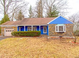 2346 Shirl Ln, Niskayuna, NY 12309