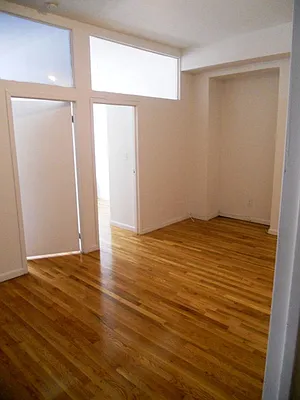 Rented by Sky Management | media 8