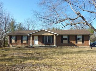 10 Brookview Ln, Moscow Mills, MO 63362