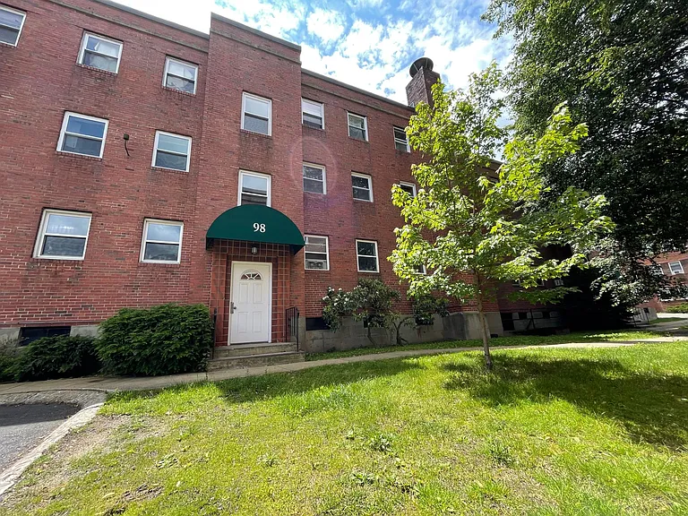 98 Morton St #60C — Photo 14