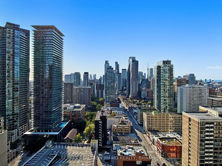 1 Bloor St E #2304 — Photo 30
