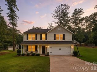 1528 Magnolia Dr, Lancaster, SC 29720