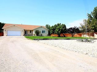 1075 Penelope Dr, Fallon, NV 89406
