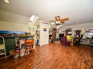 256 Creek Rd, Millersville, PA 17551