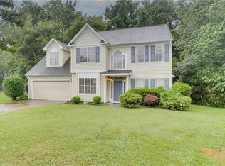6809 Creekside Ct, Suffolk, VA 23435