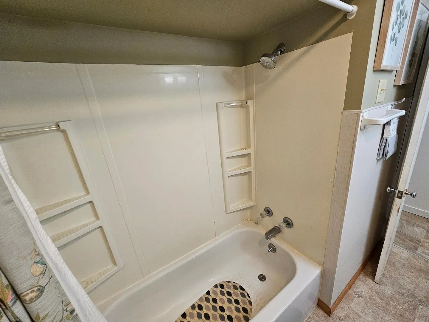 733 W Leather Ave — Photo 4