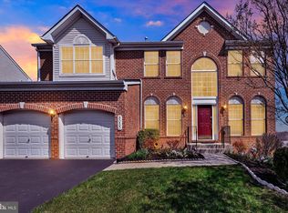 8050 High Castle Rd, Ellicott City, MD 21043