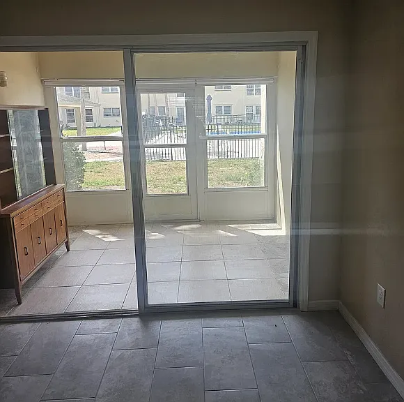 11700 Park Blvd #106 — Photo 4