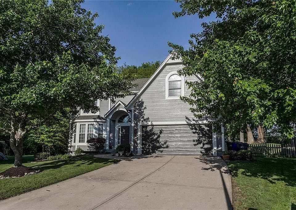 12988 S Hagan St, Olathe, KS 66062 | Zillow