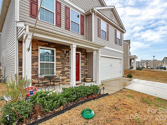 3rd image of 1713 Gaston Mountain Dr