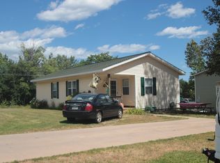 1080 Ontario Ave, Marquette, MI 49855
