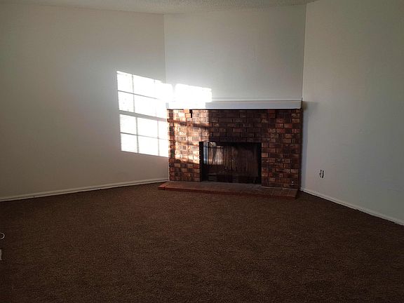 3rd image of 180 Gamble Ln