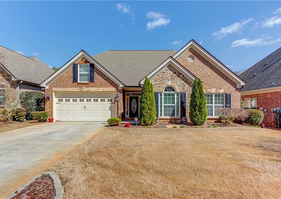 1st image of 669 Retreat Dr