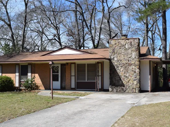 110 Cathy Ct, Warner Robins, GA 31088