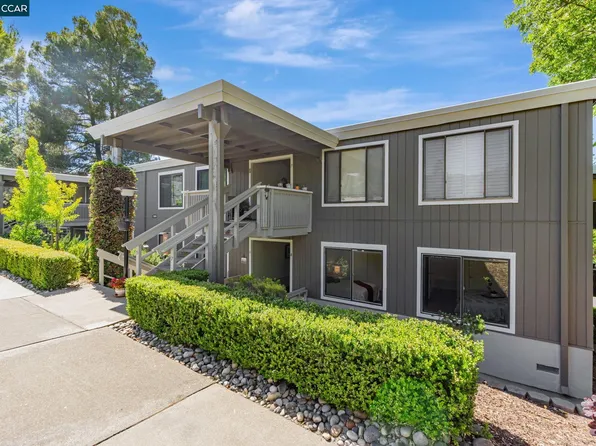 2900 Tice Creek Dr APT 8, Walnut Creek, CA 94595