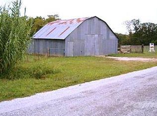 23018 Farm Road 2080, Aurora, MO 65605