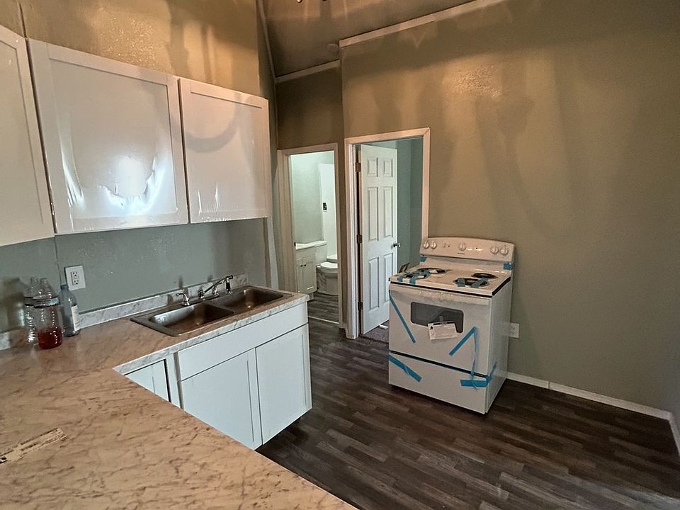 1st image of 1984 S Reinmiller Rd #C