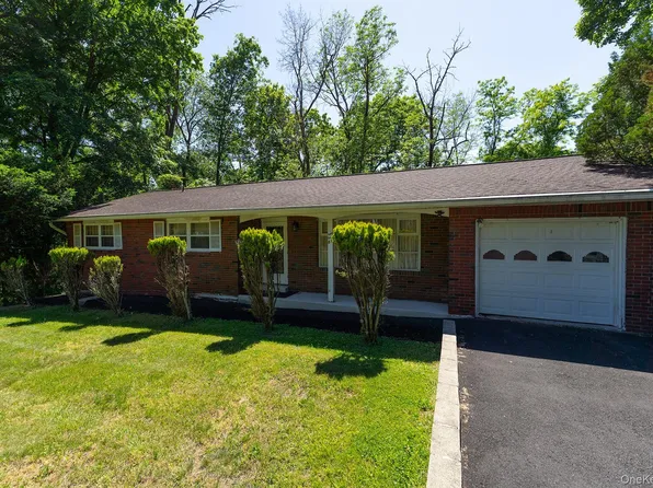 81 Hempstead Road, Spring Valley, NY 10977