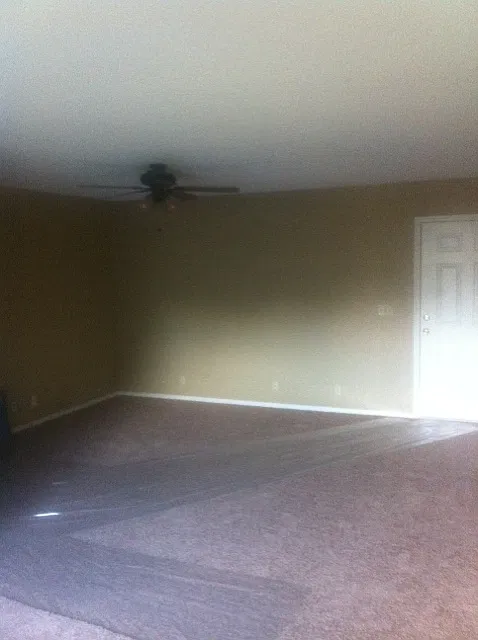 Twin Oak Apartments — Photo 2